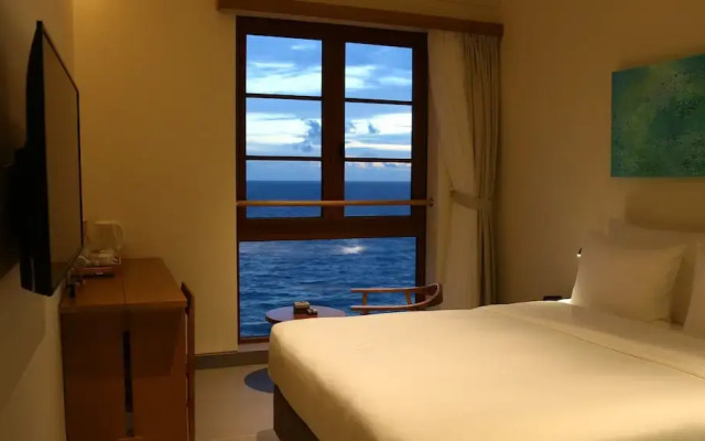 SOLANA Hotel Sunset Town Phu Quoc