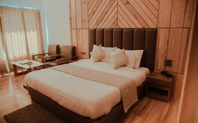 Goroomgo Anant Vilas Resort Bhimtal