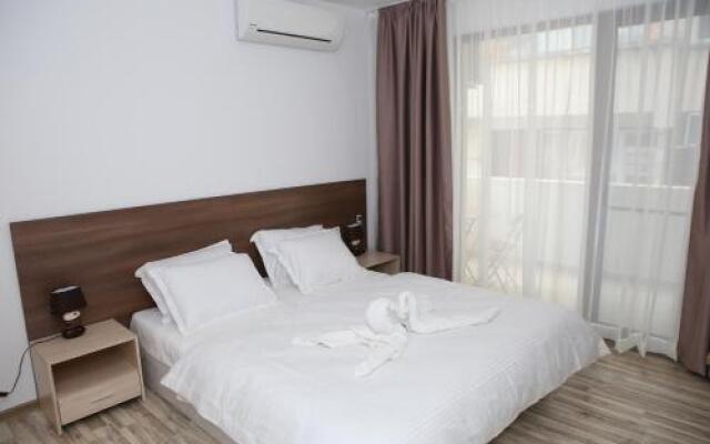 Fenix Guest House