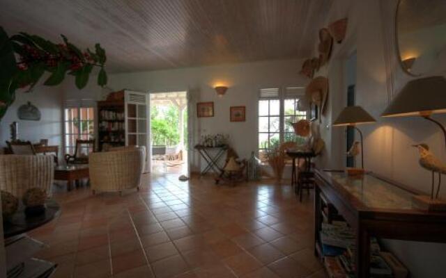 Villa avec piscine et vue mer (MQRO08)