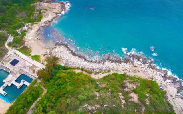 Turtle Bay Rezen Seasons Hotel