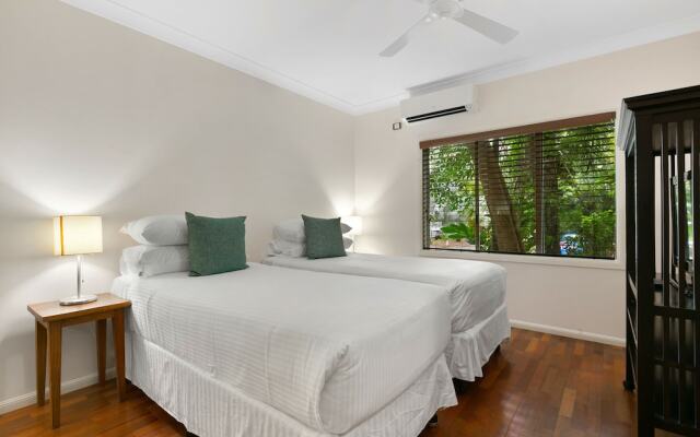 Absolute Beachfront at Alamanda 62