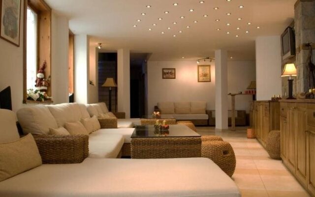 Guest House Chicho Tsane