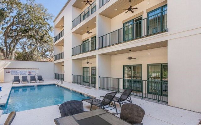 400 Ocean Suites by Lighthouse Vacations