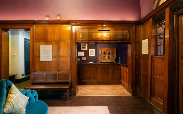 Elmbank York, Tapestry Collection by Hilton