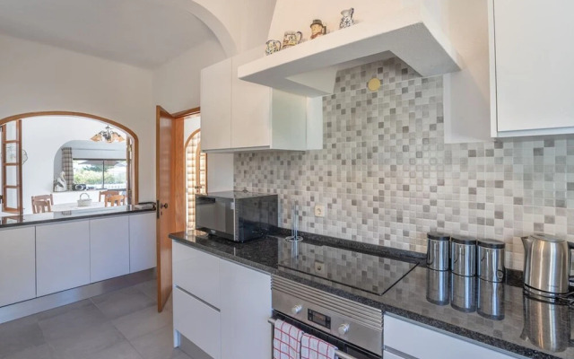 Carosim Quiet Location Close to Beach Private