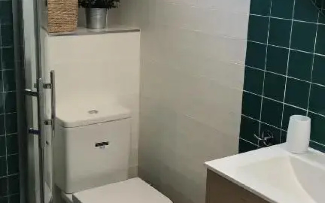 MS4 Apartamentos Nervión para 3 personas