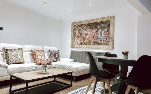 Eliteelegance Suites 2-bed Apartment in Sheffield