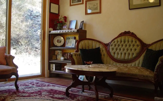 Blue Mountain Bed & Breakfast