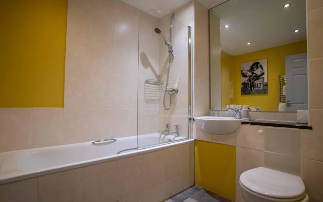 Stonehouse Court Hotel