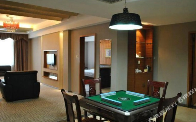 Yufeng International Hotel