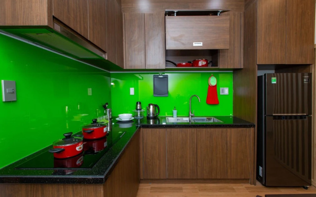 Da Nang Sunrise Sea Hotel & Apartment