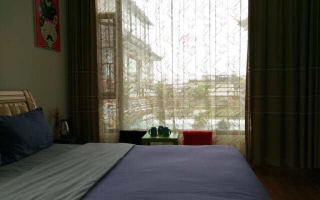 Shi Zi House