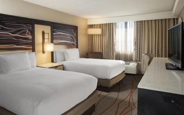 DoubleTree By Hilton Hotel Denver - Stapleton North