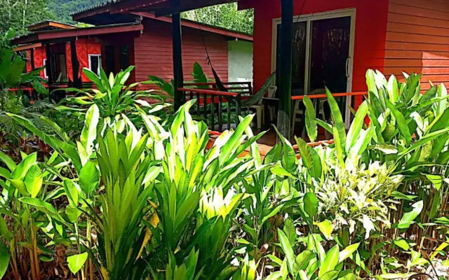Lanta Maikeaw Bungalow