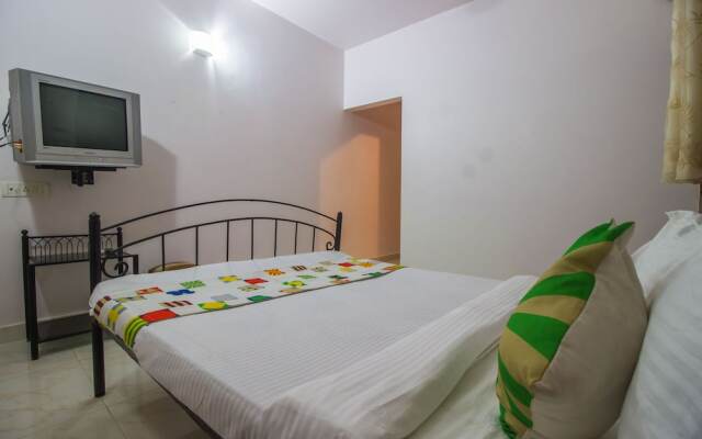 OYO 18661 Home Peaceful Stay Fatrade Beach