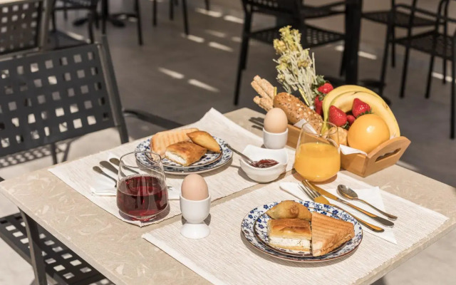 Olympus Pantheon Hotel