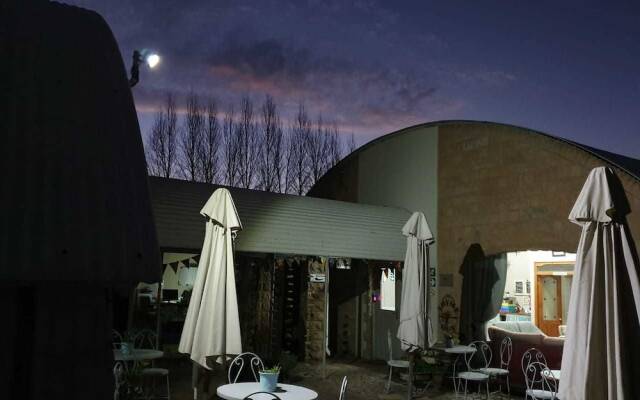 Homestead Guesthouse and Coffee Shoppe