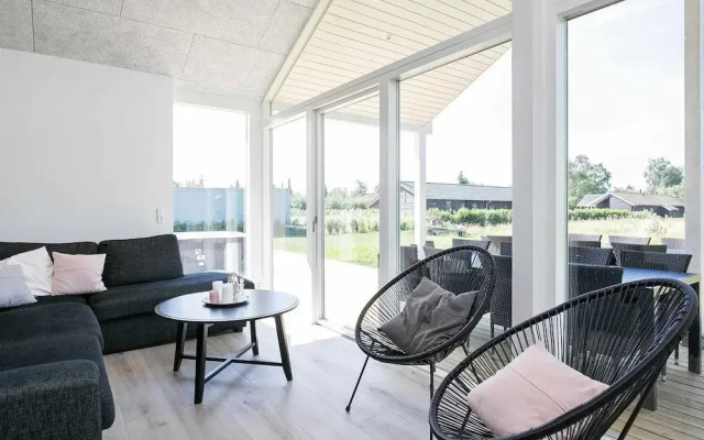 14 Person Holiday Home in Vaeggerlose