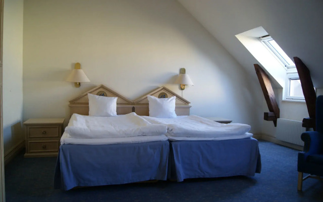 Home Hotel Christian IV