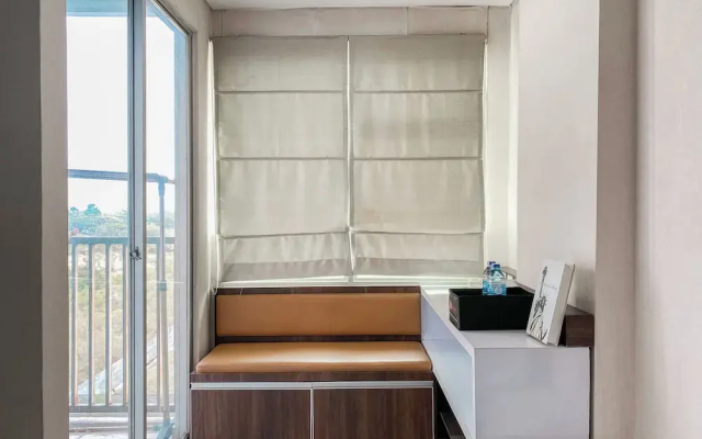 Comfy And Homey Studio At Enviro Apartment