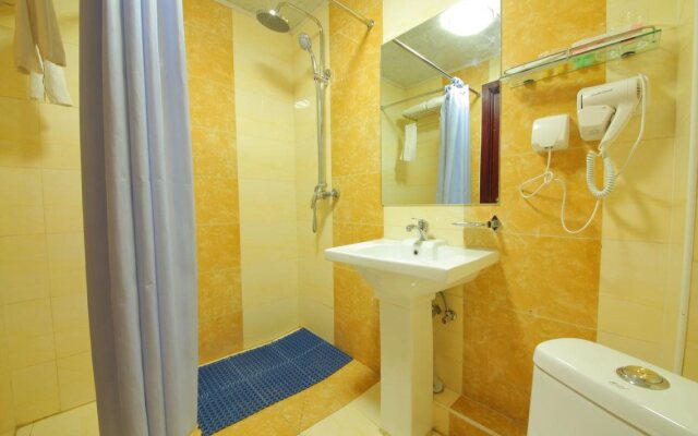 New World Hotel