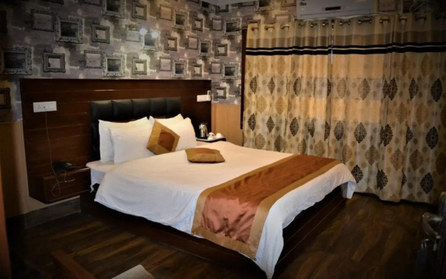 Hotel Grand M.S Srinagar