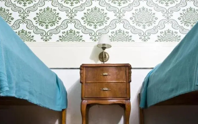 El Viajero Downtown Hostel & Suites
