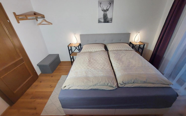 Stony Sea Apartments