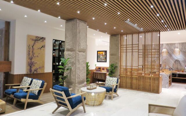 A&EM Art Hotel