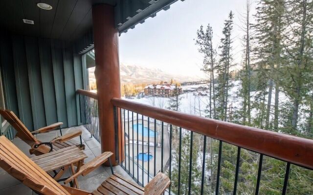 Snow Creek Lodge by Fernie Lodging Co