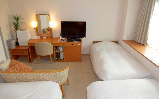 Kobe Luminous Hotel Hyogoekimae