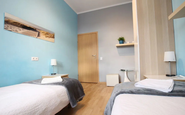 Rainbow Apartments 3