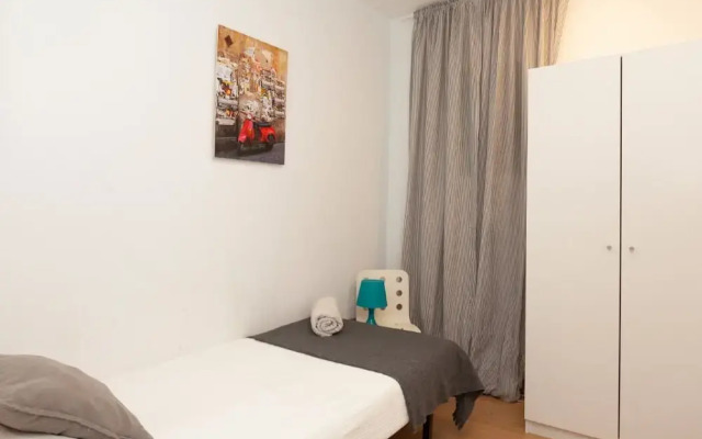 Centric Apartment Barna