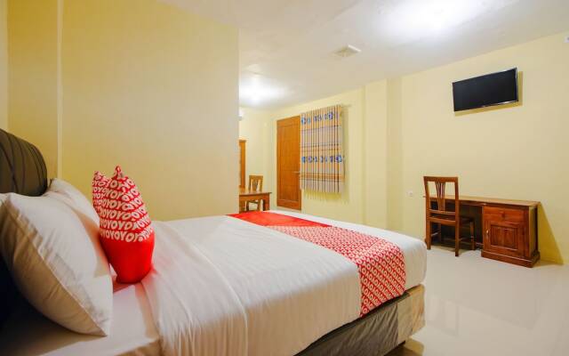 Oyo 2476 Maguwo Indah Homestay