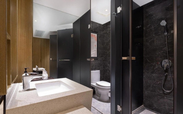 Paco Business Hotel - Longkou West