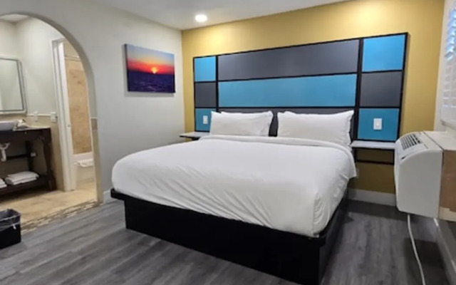 Hotel Avenida Victorville I 15