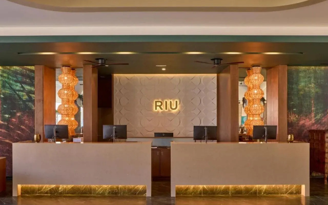 Отель Riu Turquoise