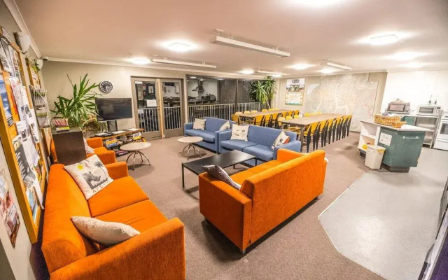 YHA Queenstown Central - Hostel