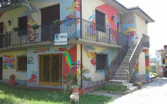 Tropical Bed&Breakfast