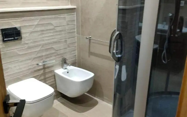 Appartamento di lusso a V785+3V9 Tunis