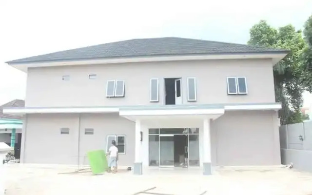 Losmen Al-Mukkaromah