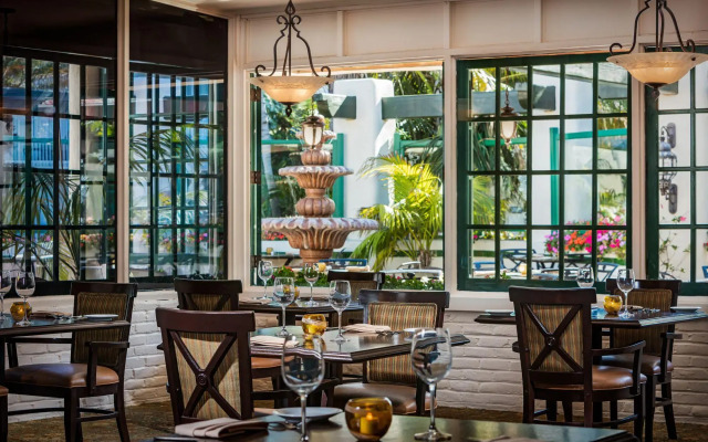 Bahia Resort Hotel