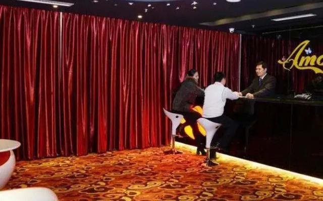 Ainors Hotel