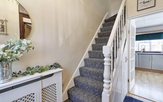 Big 3bed 2bath House Tropical Oasis Pet Friendly!