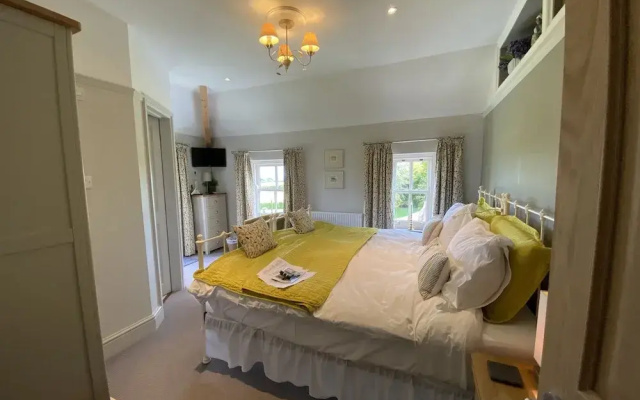Downton Lodge Country B&B