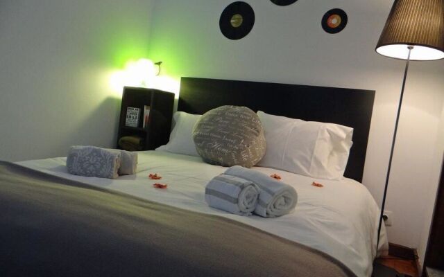 Alegria Apartment Downtown Porto, 2- 5 pax