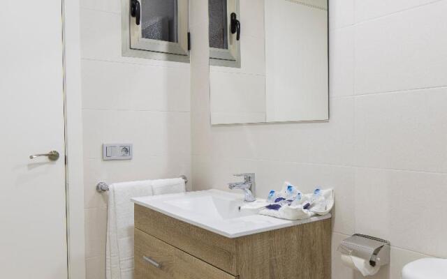 Aparthotel BCL Levante Lux