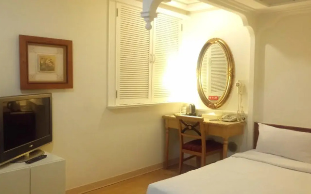 Ling Yea Hotel