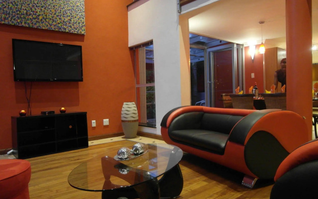 Redsquare Home